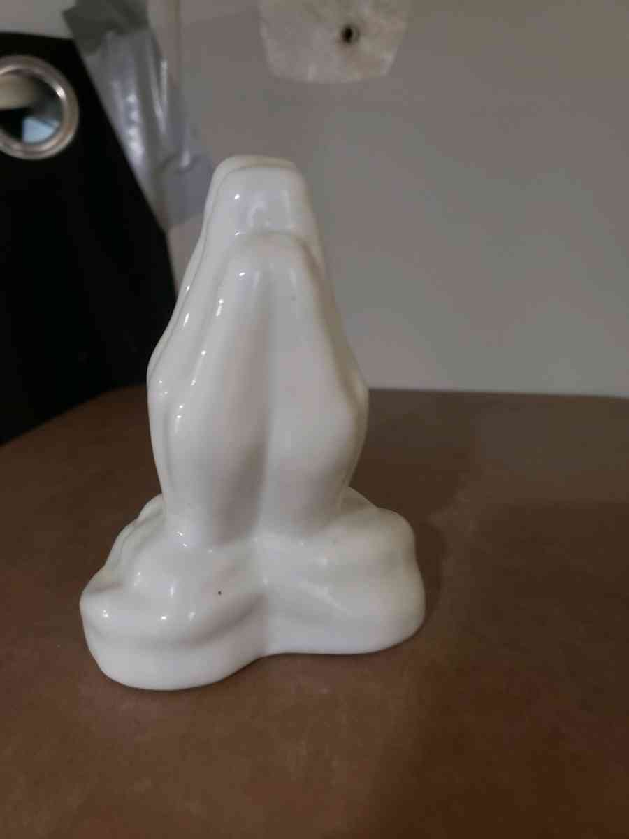 Ceramic Praying Hands Decor