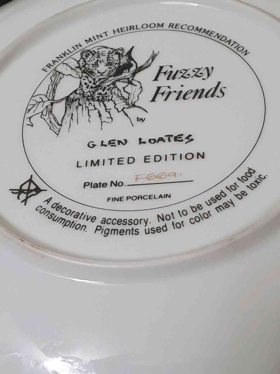 SET of 3 Franklin Mint  Collector Plates 8