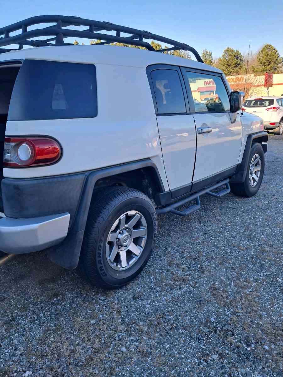 Toyota  FJ