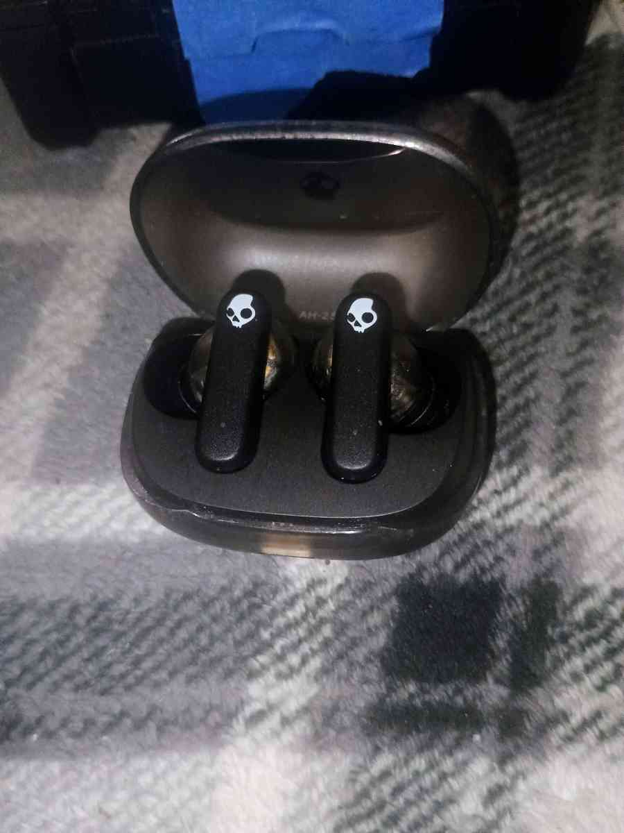 smoken buds Skullcandy wireless earbuds