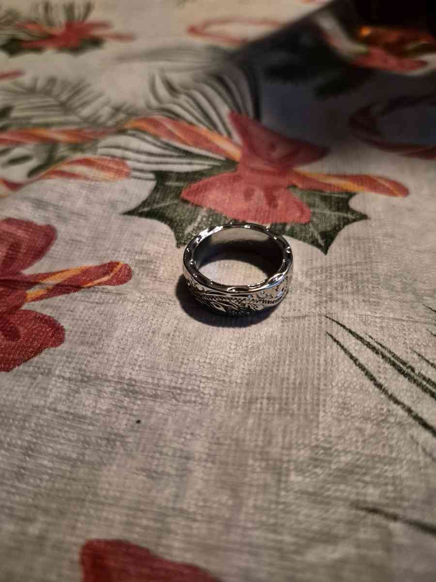 NEW Heavy sterling silver band size 8