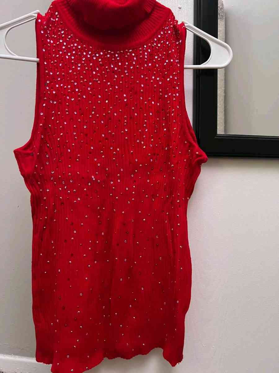 Elegant Red Ribbed Knit Turtleneck with Sparkly Crystals