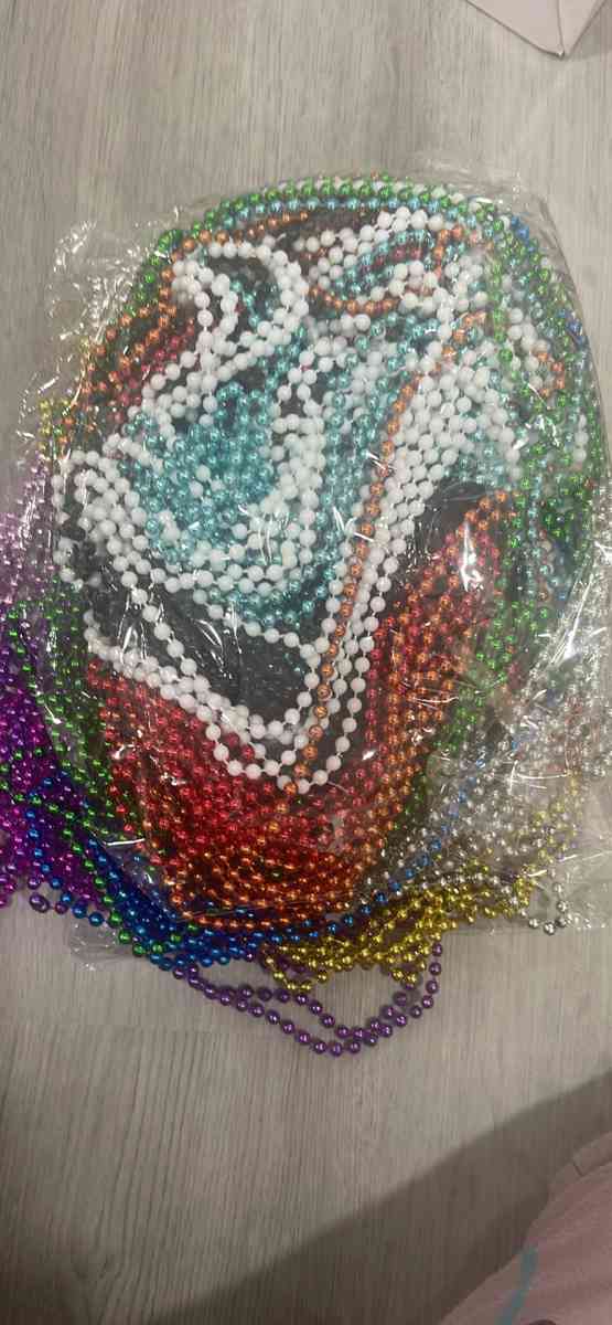 Mardi Gras Beads120Pcs Bead Necklace 12 Colors 33 Colored