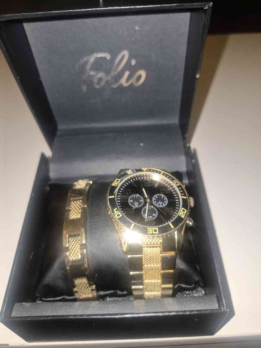 gold And Black Watch And Bracelet - Clinton, Maryland - FleaMarketBay