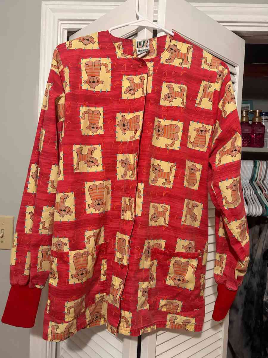 womens scrubs and medical jackets