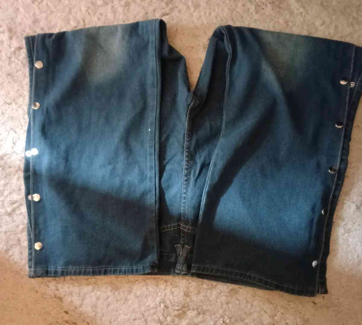Womens wide leg Jeans with buttons on the side