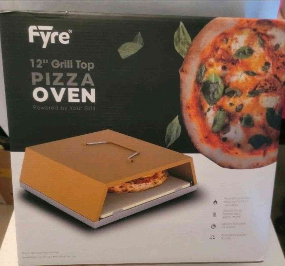 Fyre 12 Grill top pizza oven