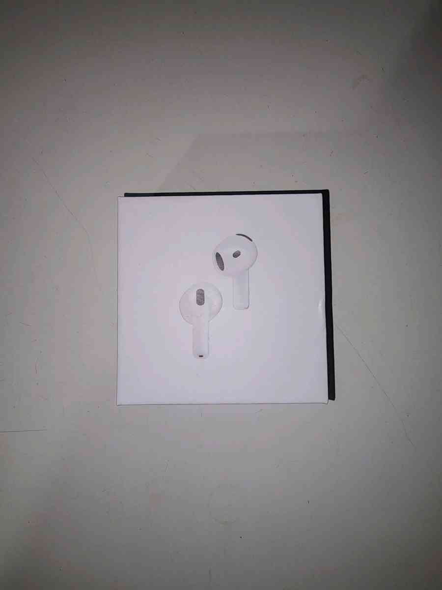 airpods 4th gen with ANC - Paramount, California - FleaMarketBay
