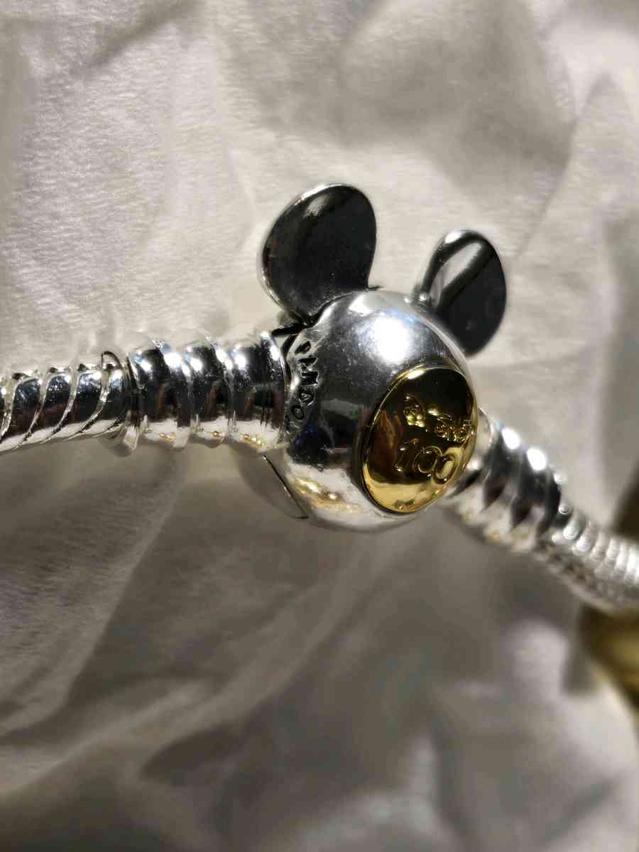 Pandora Disney Mickey 100th Anniversary 67in Chain Bracelet