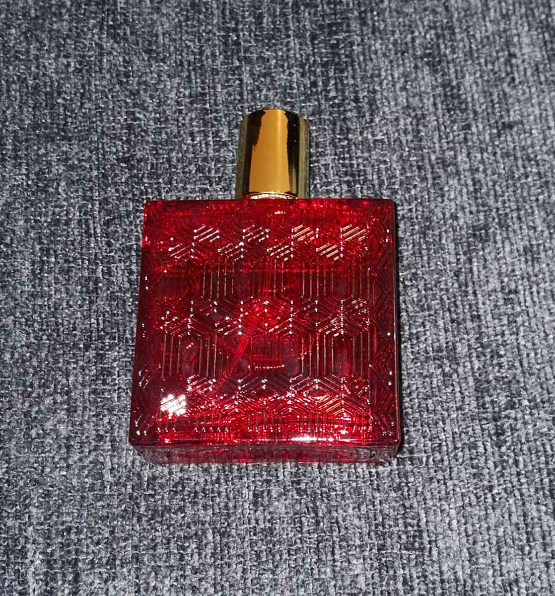 perfume colong brand new color red size os