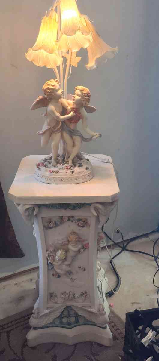 angel lamp with column - Clay, Kentucky - FleaMarketBay