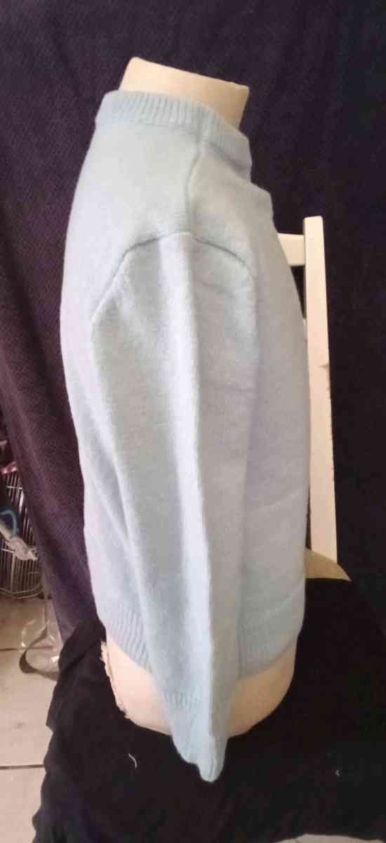 Sky Blue Neck SWEATER size M