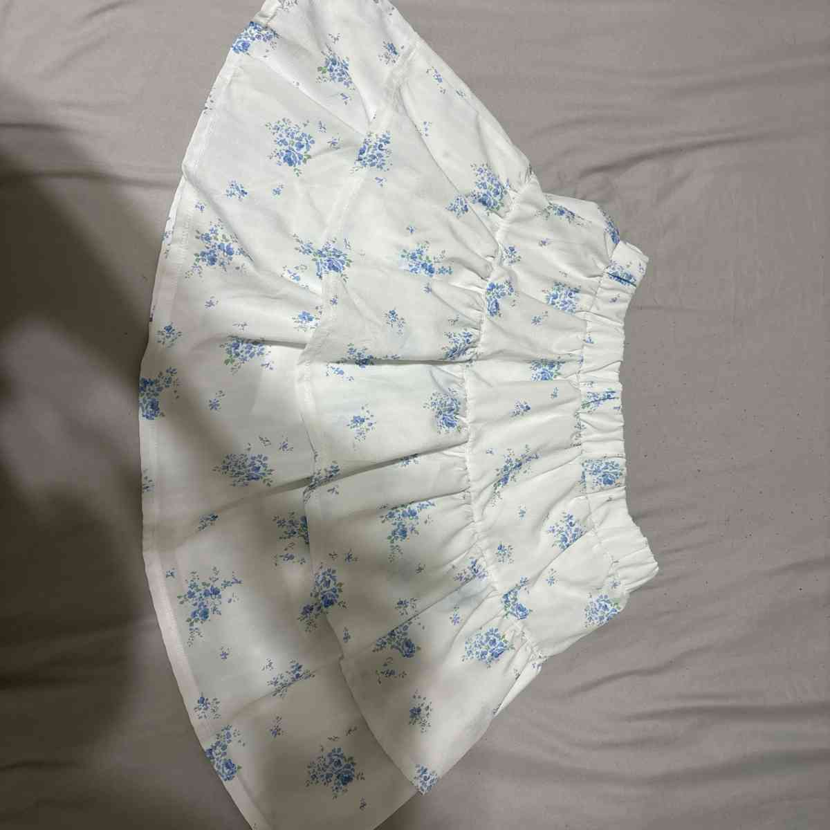 Blue and White Floral Set