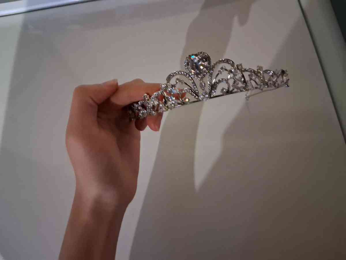 tiara