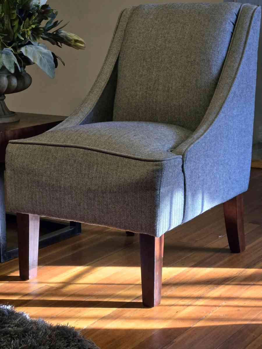 Harrington chairs set of 2