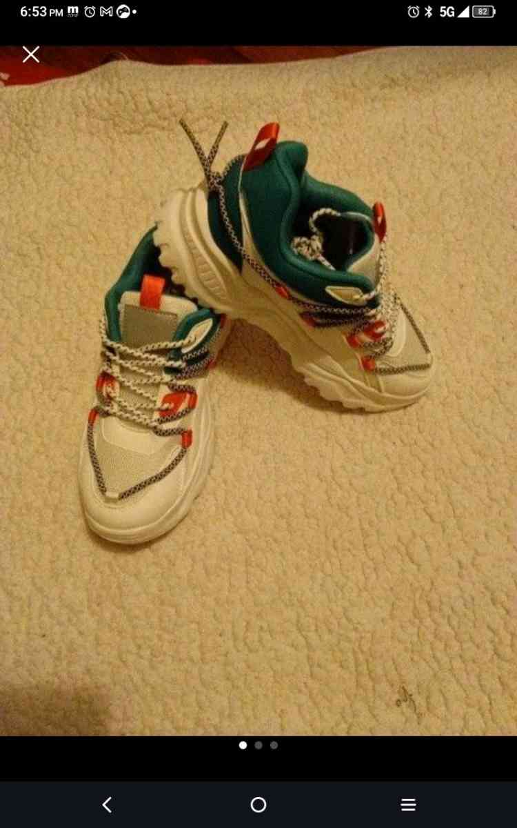 Womens Comfortable Fashion sneakers