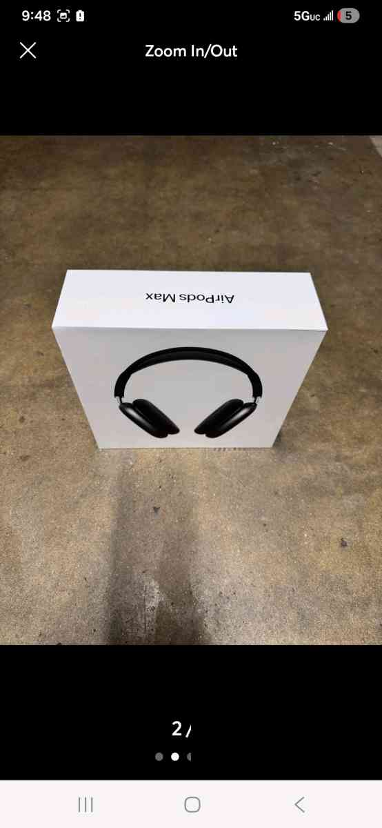 airpods max - New York, New York - FleaMarketBay