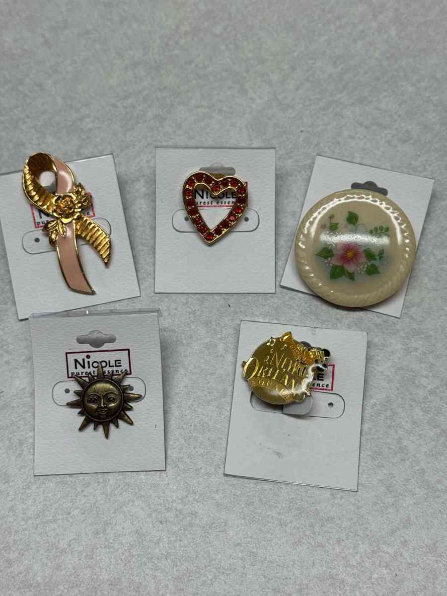 pins and brooches