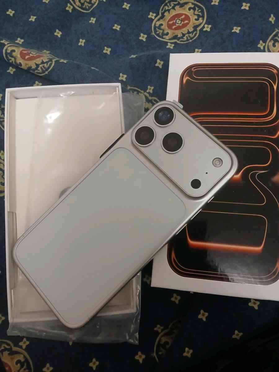 brand new cellphone unlocked - Philadelphia, Pennsylvania - FleaMarketBay
