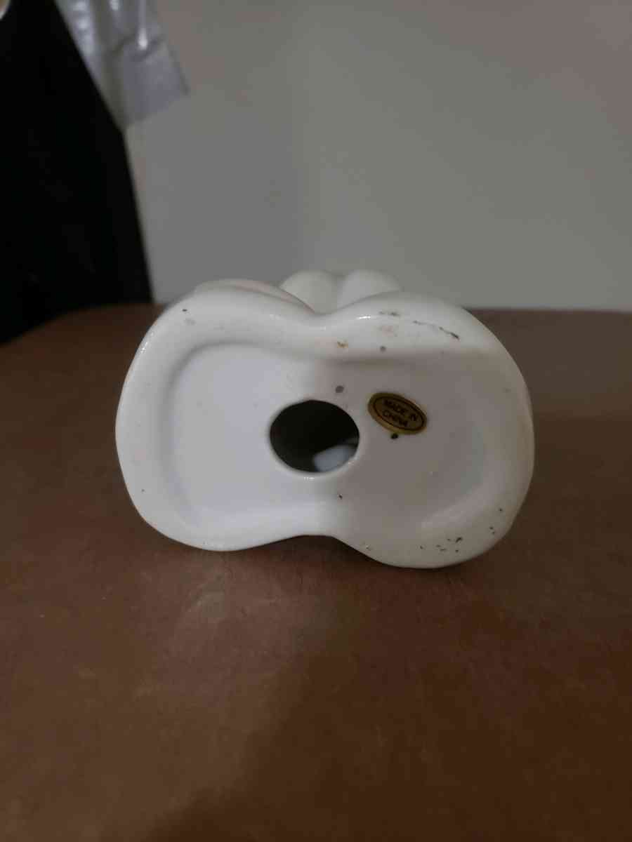 Ceramic Praying Hands Decor