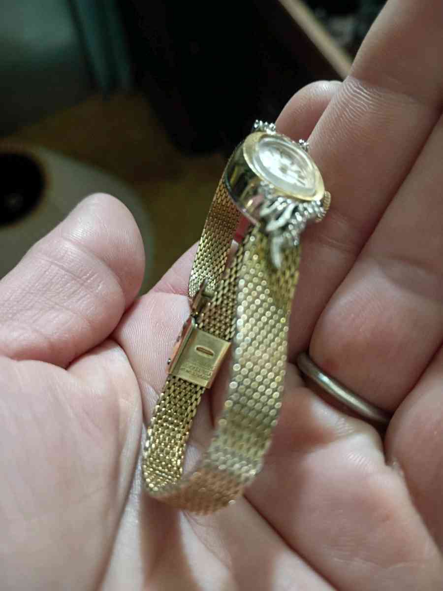 Hamilton vintage ladies watch 10K Band - Leland, North Carolina - FleaMarketBay