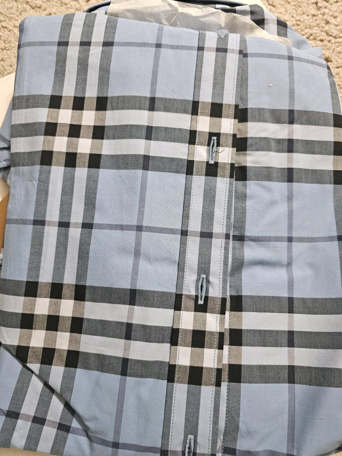 Burberry mens shirts - Columbus, Ohio - FleaMarketBay