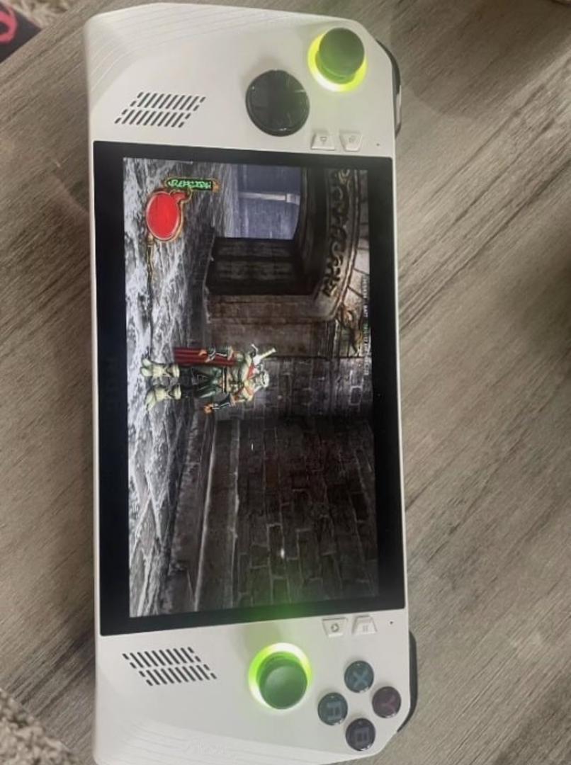 ASUs Rog Ally - Adelanto, California - FleaMarketBay