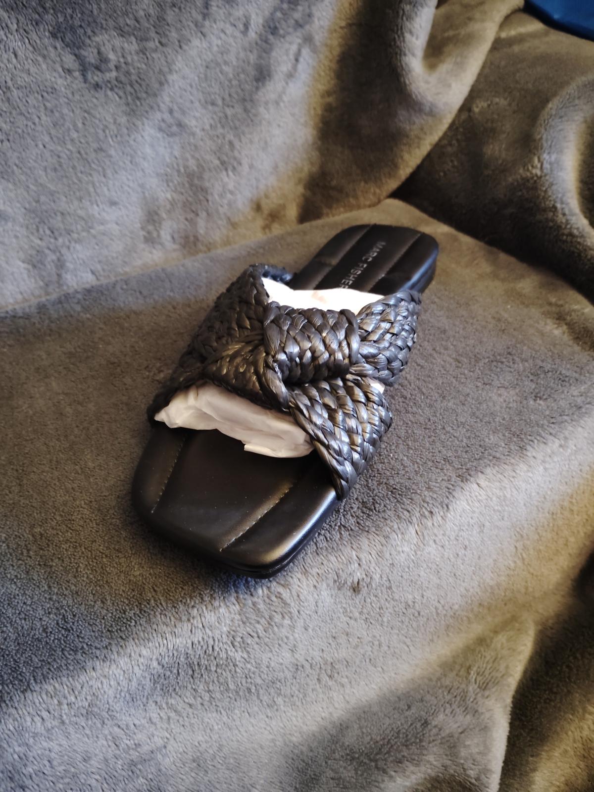 Marc Fisher Women's Lasket Sandal, Black 001, 5 M