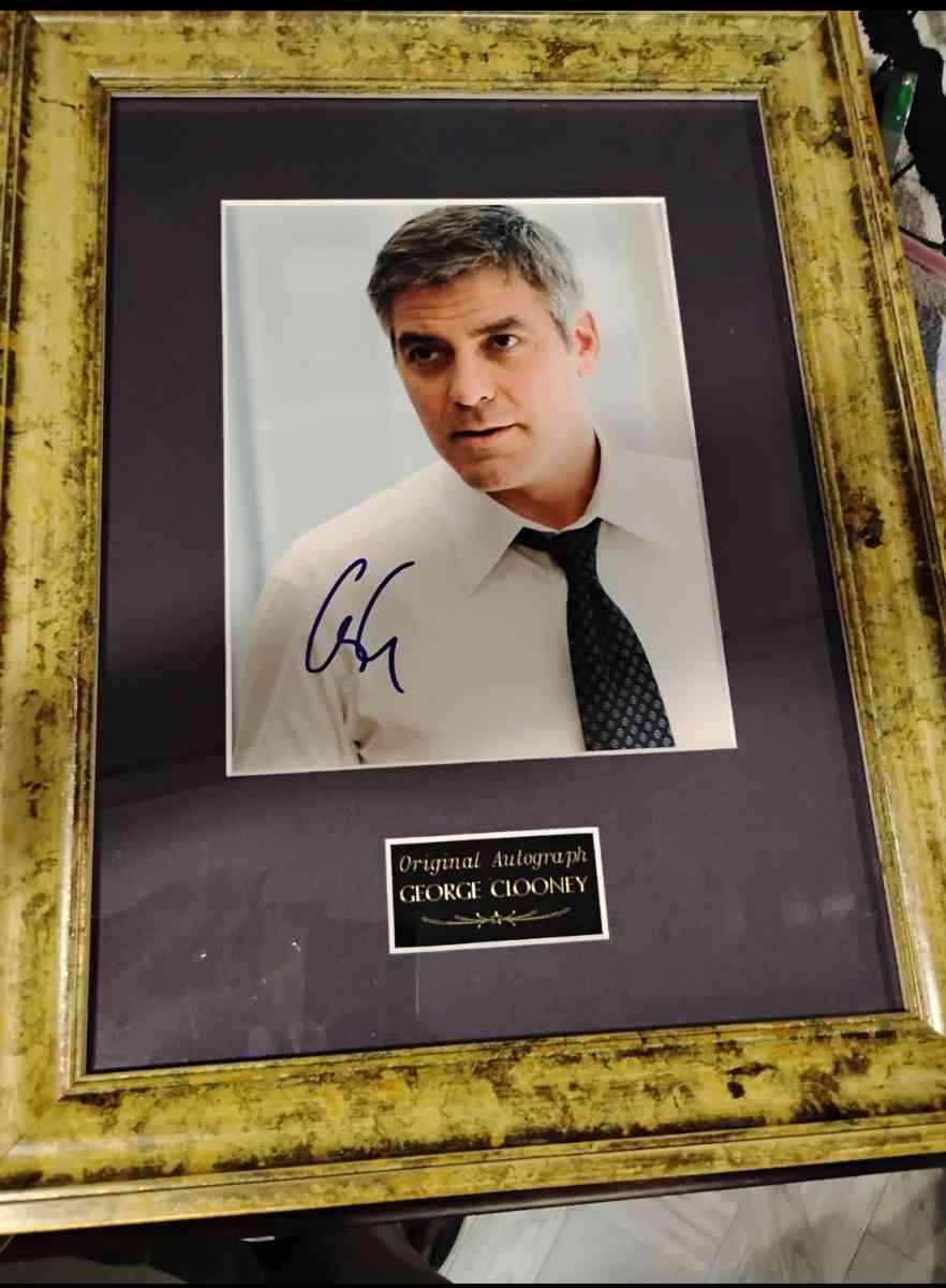 George Clooney autographed photo with authenticity