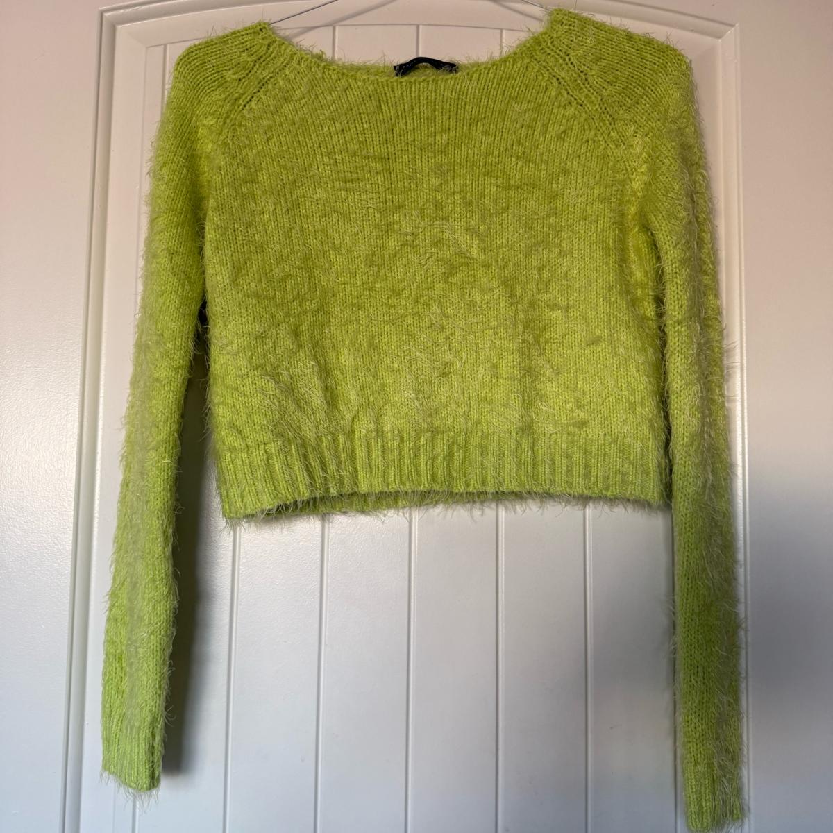 Bratz Inspired Lime Green Fuzzy Cropped Sweater  Y2K Mohair - Los Angeles, California - FleaMarketBay