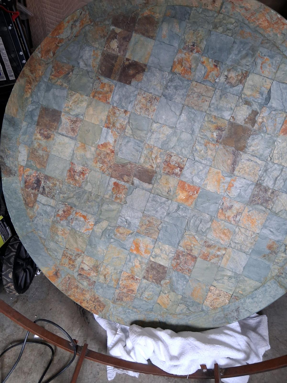 beautiful outdoor table - Charlotte, North Carolina - FleaMarketBay