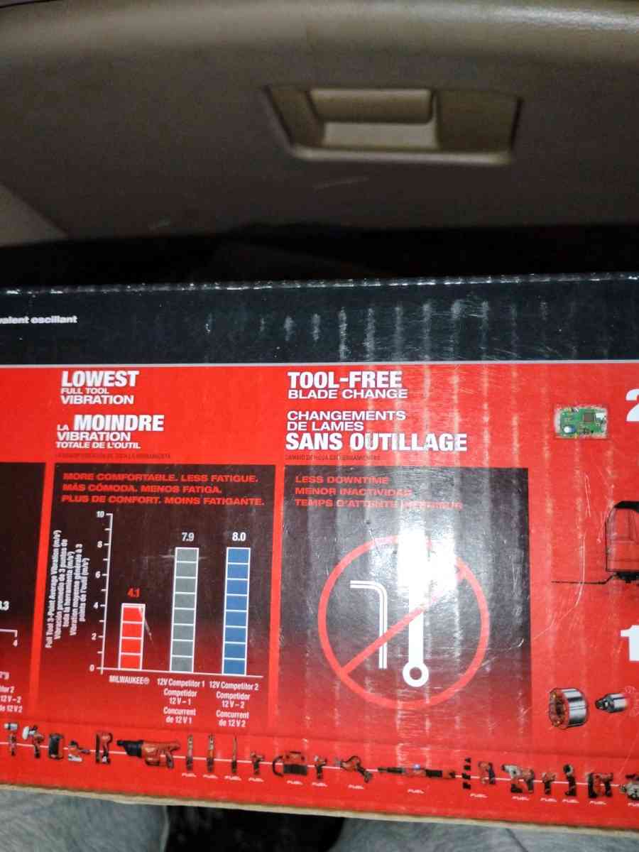 Milwaukee M12 Oscillating Multi tool