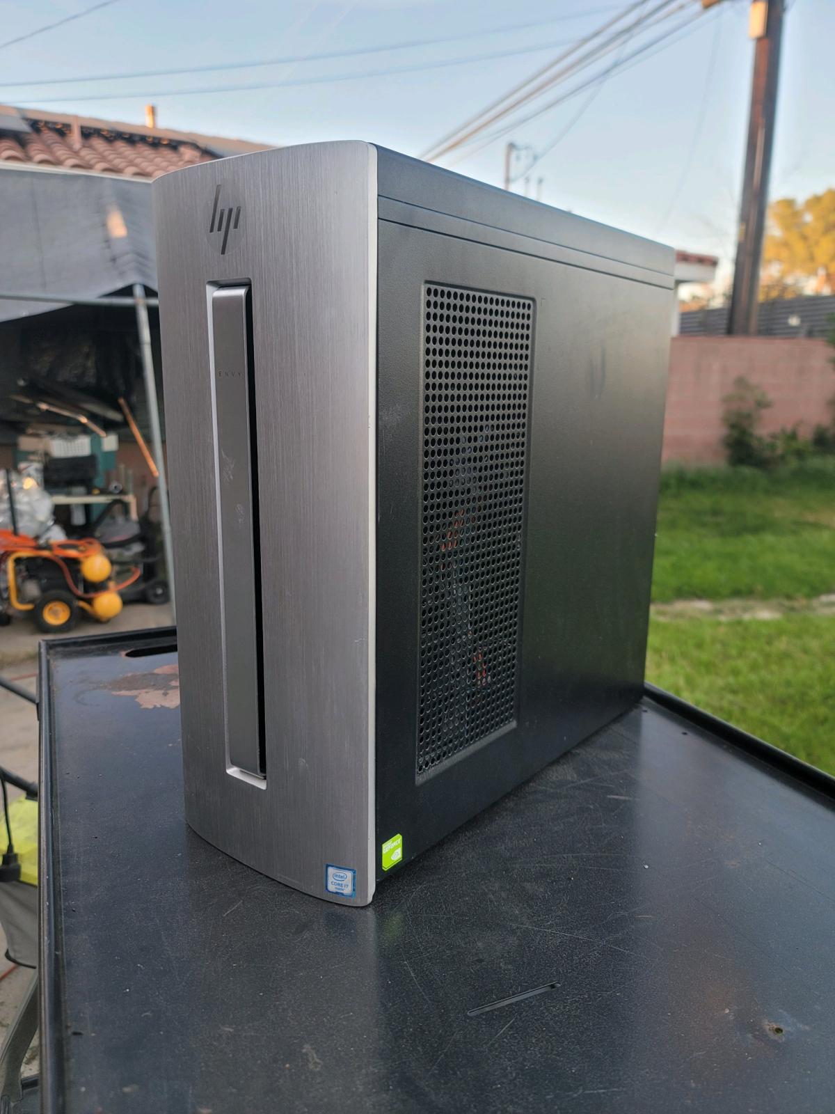 Hp PC Intel Core i7 1500GB Windows11 Type C - Rosemead, California - FleaMarketBay