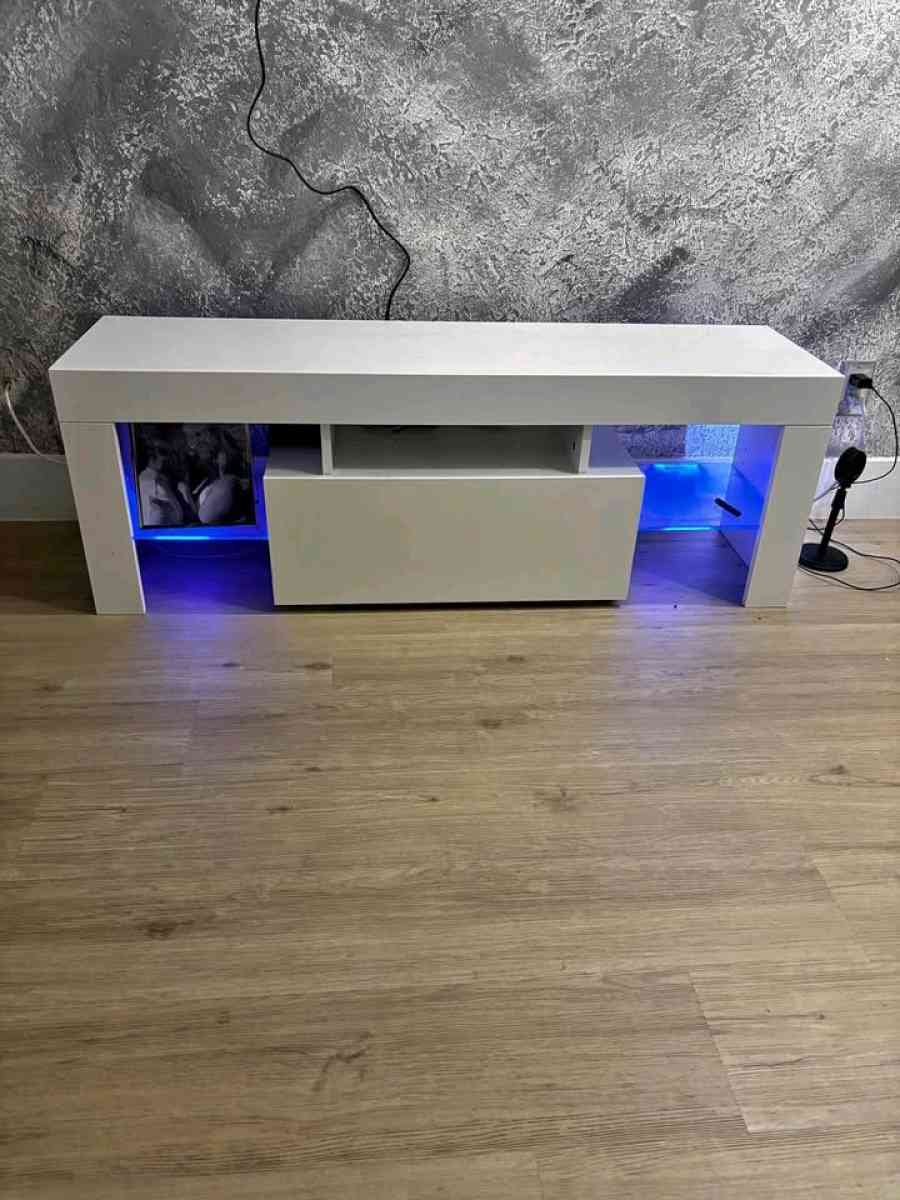 Tv Stands Brand New
