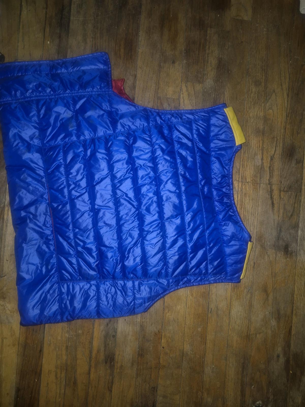 rich Star Vest - Clinton, Maryland - FleaMarketBay