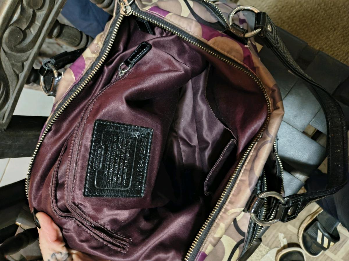 coach purse - Alicia, Arkansas - FleaMarketBay