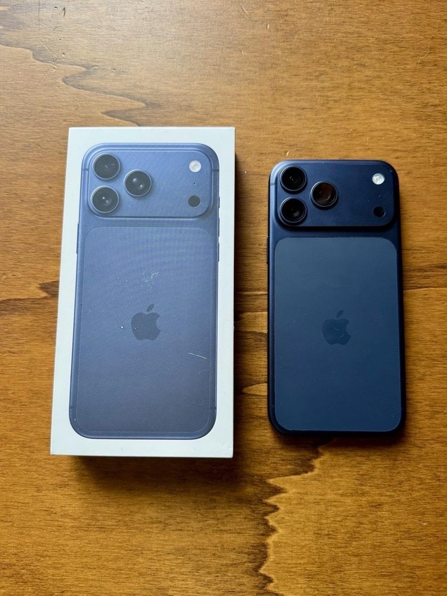 iPhone 17 Pro Max 256GB Deep Blue Equal Condition To New - Adams, New York - FleaMarketBay