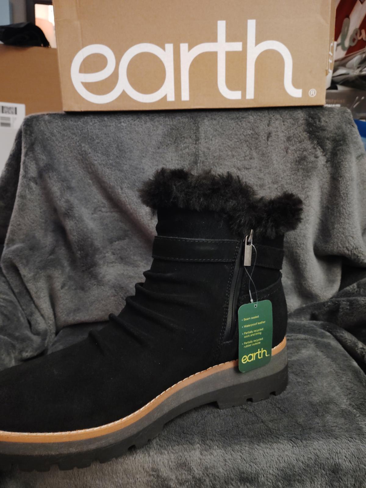 Earth® Women's Yara Waterproof Casual Ankle Booties, Black 001, 11 M - Virginia Beach, Virginia - FleaMarketBay