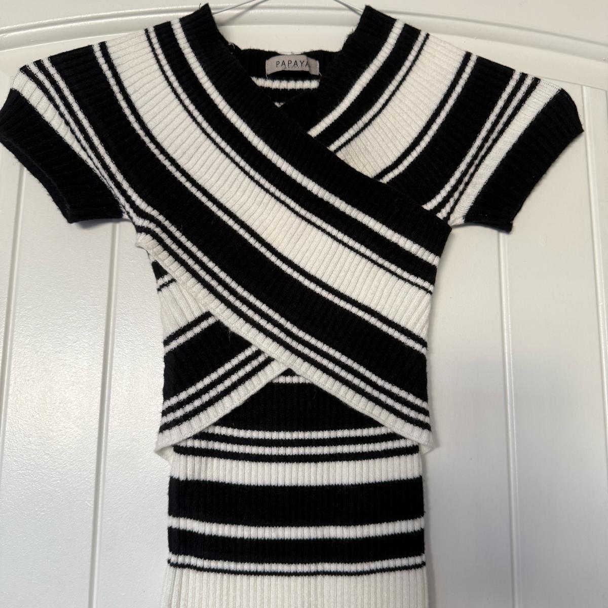 Brand New Ribbed Knit Black  Cream Striped Wrap Midi Dress