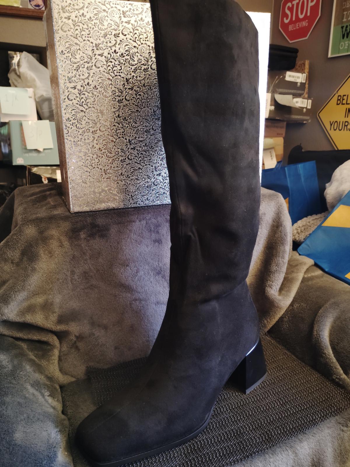 Ablett Knee High Boots black Size 9