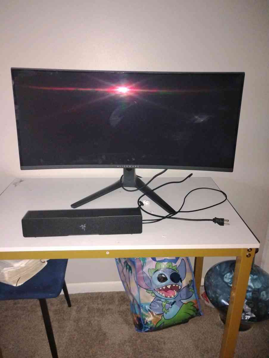 34 inch 4k Alienware curved monotor