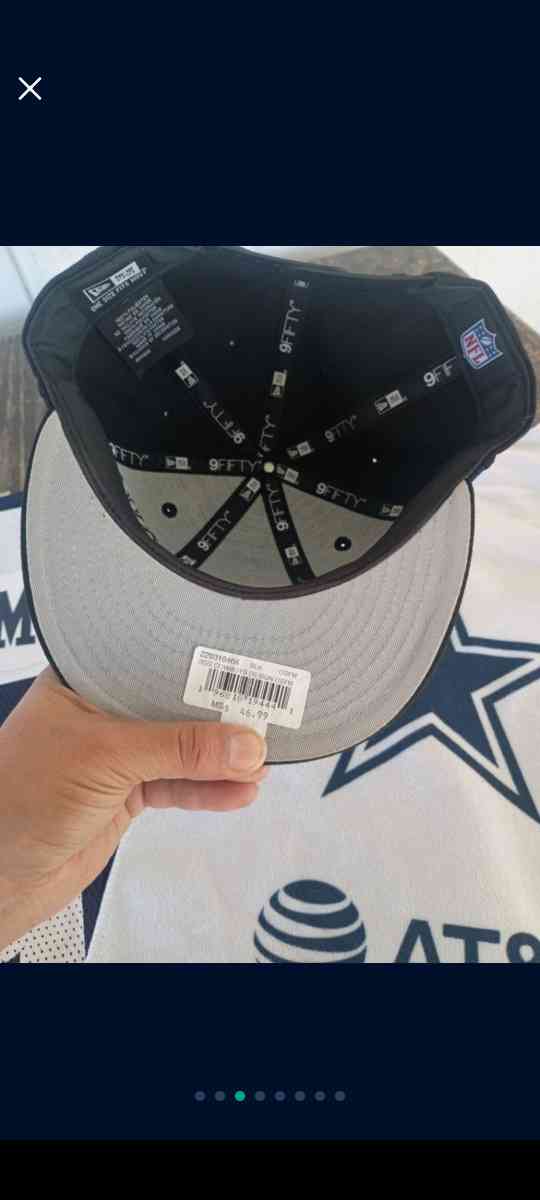 Cowboys jersey hat towel - Corpus Christi, Texas - FleaMarketBay
