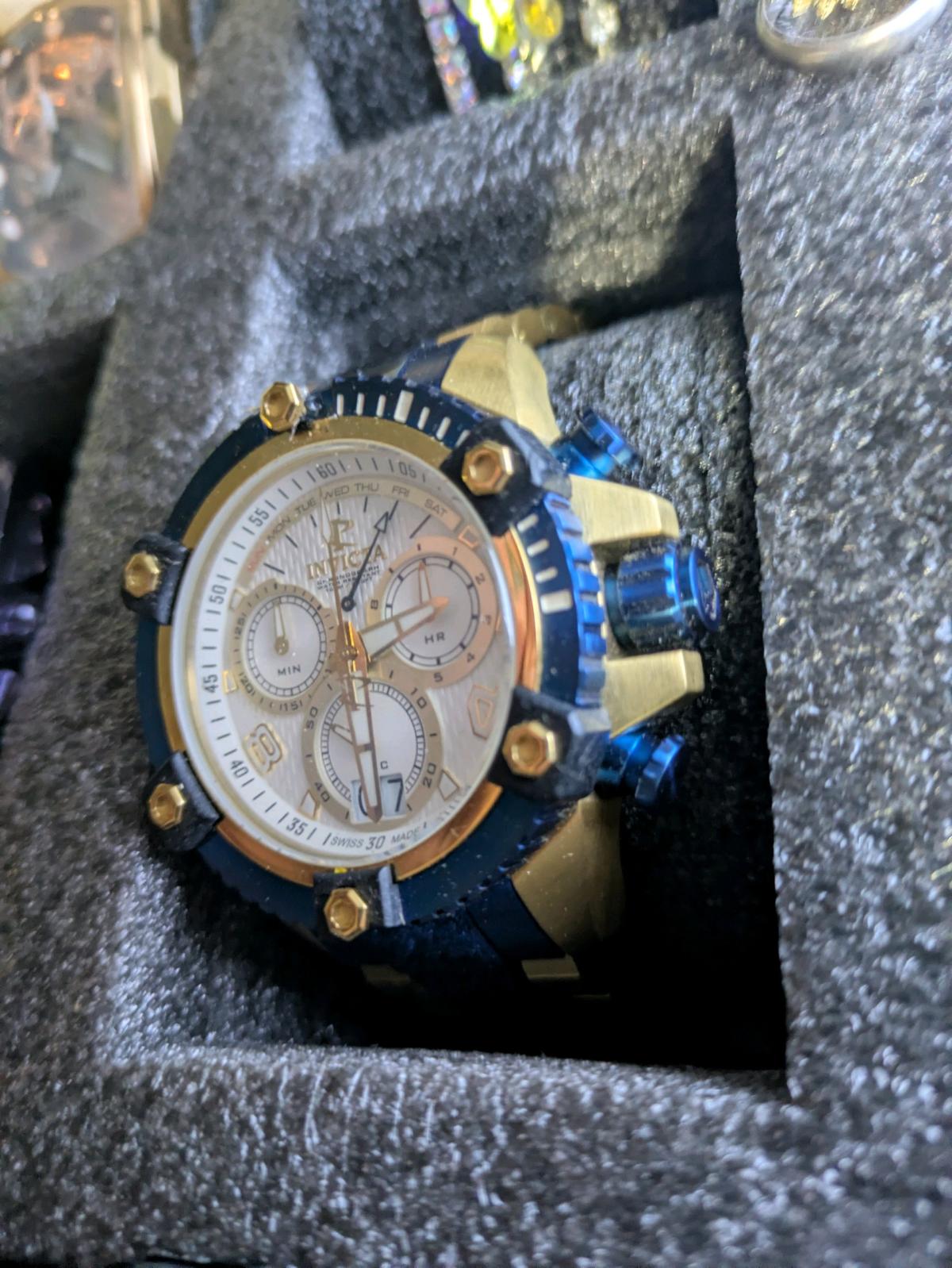 Invicta Venom Mens Watch - Camas Valley, Oregon - FleaMarketBay