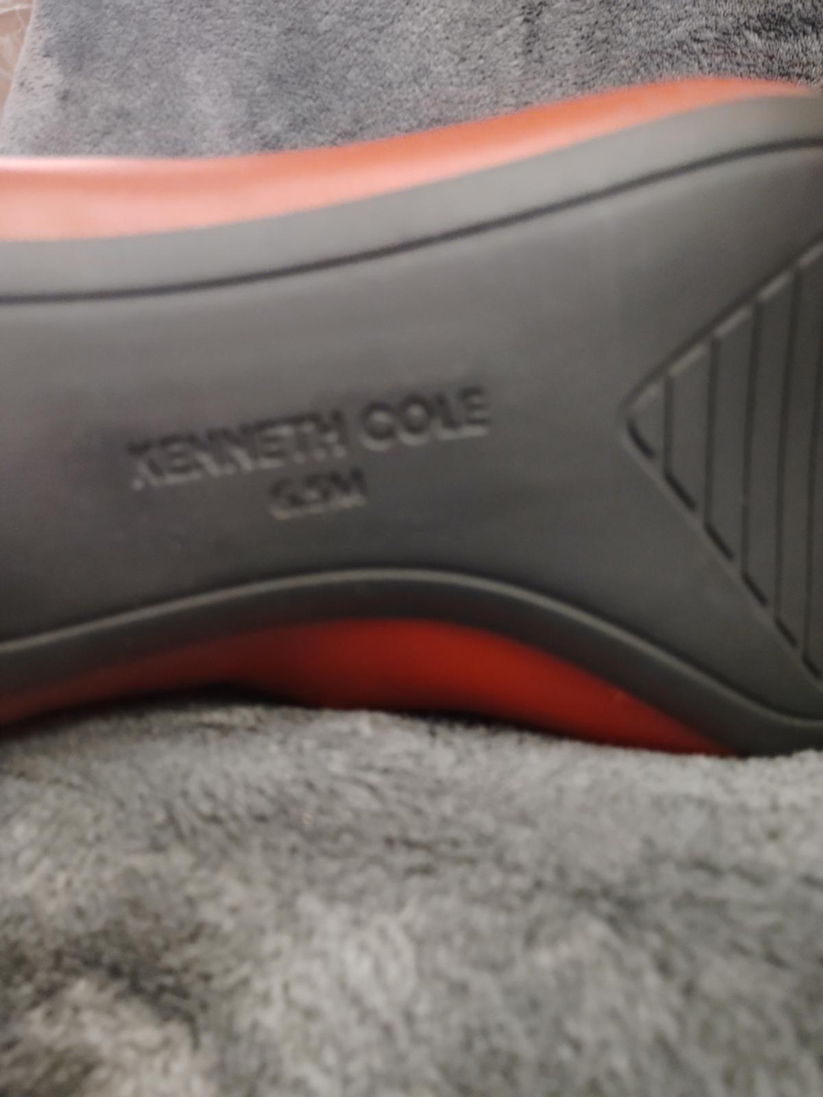 Kenneth Cole Merle Kitten Heel Boots Rio Red Leather size 6.5 M - Virginia Beach, Virginia - FleaMarketBay