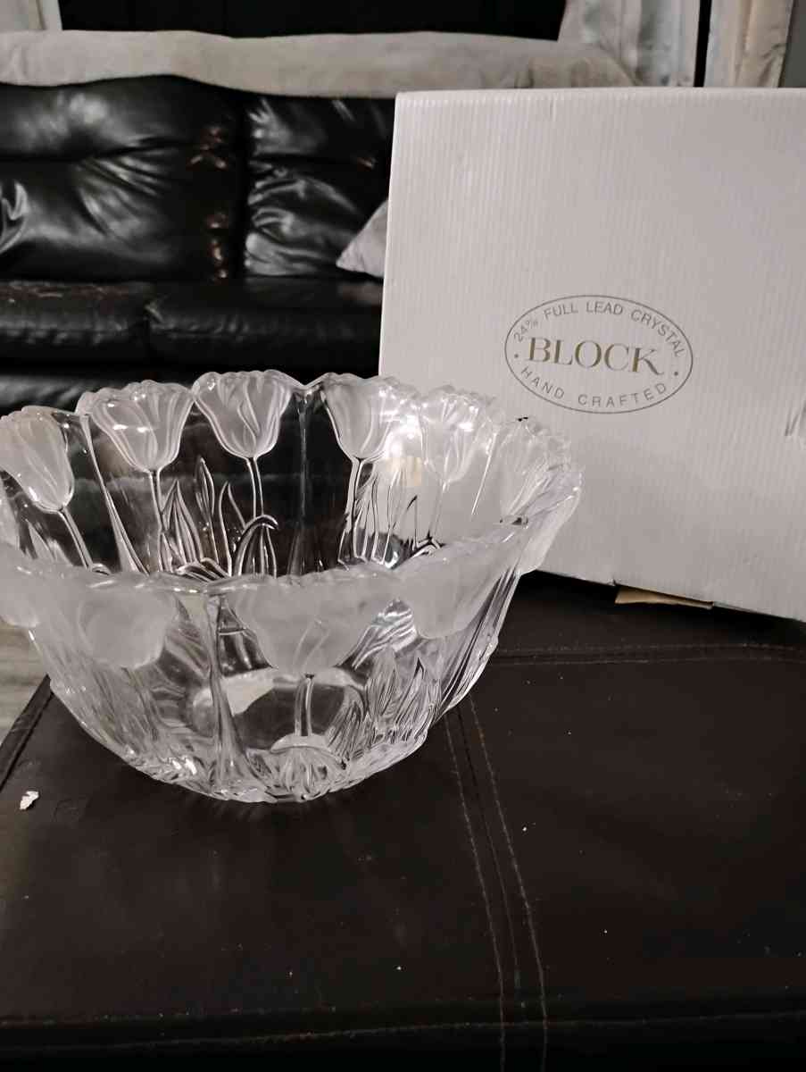 Block Crystal Tulip Bowl