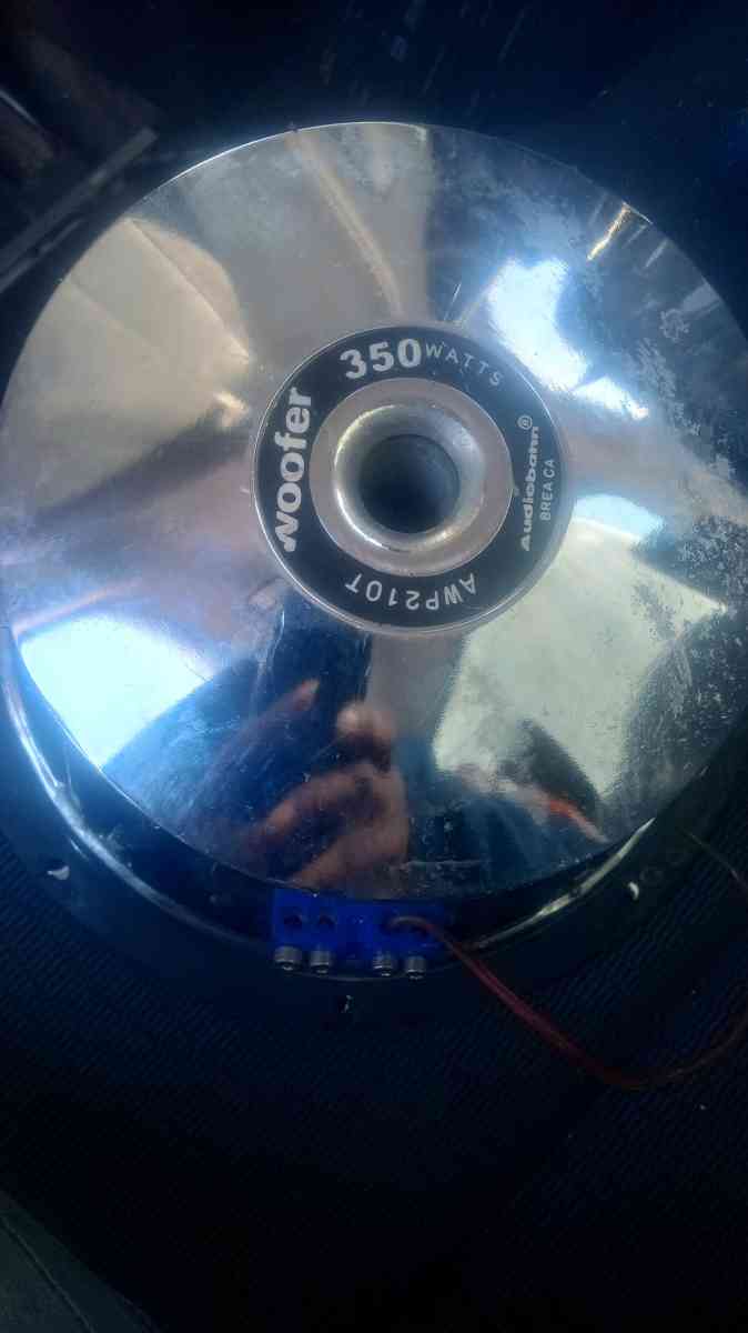 2 audiobahn 10 inch subwoofer