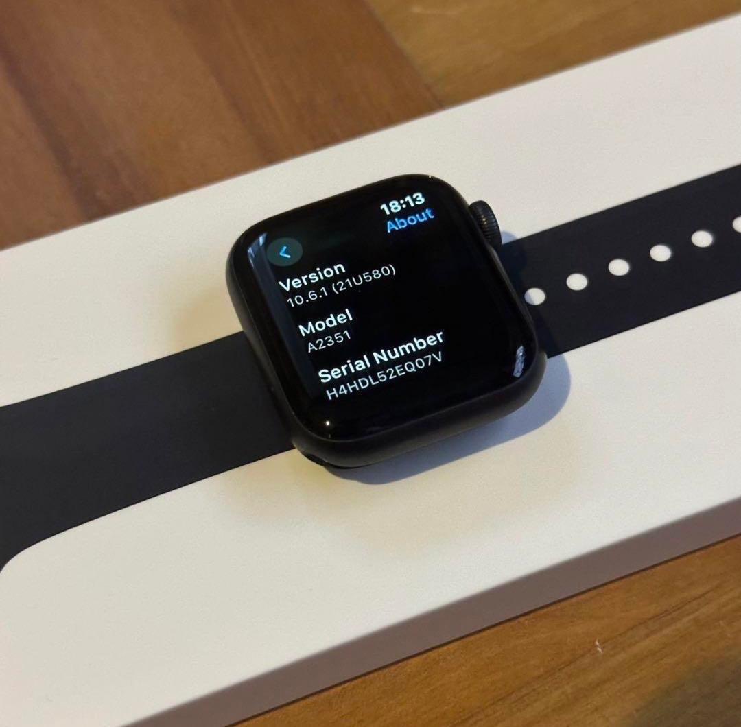 Apple Watch SE - Alpine, California - FleaMarketBay