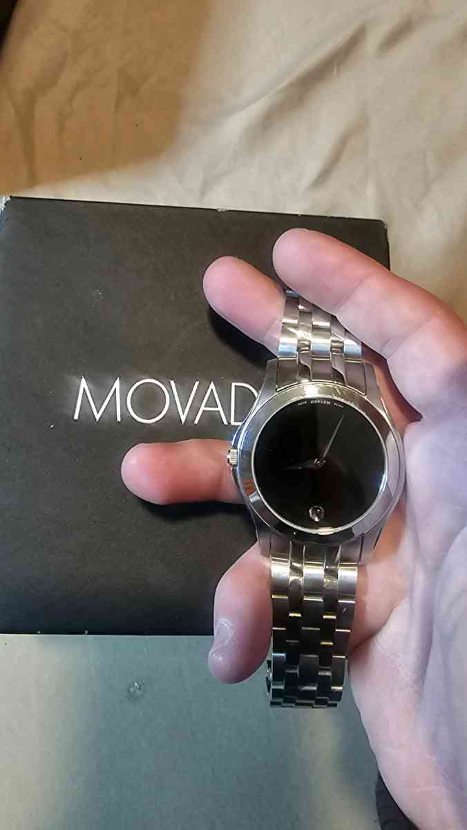 Movado Serbio 038943