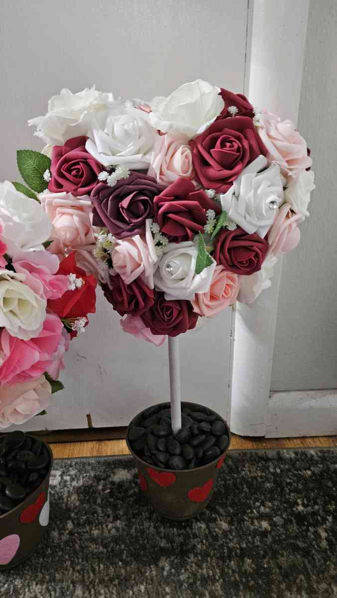 floral heart centerpieces 3