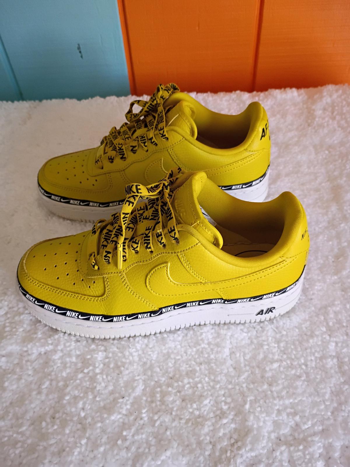 nike women - Fredericksburg, Virginia - FleaMarketBay